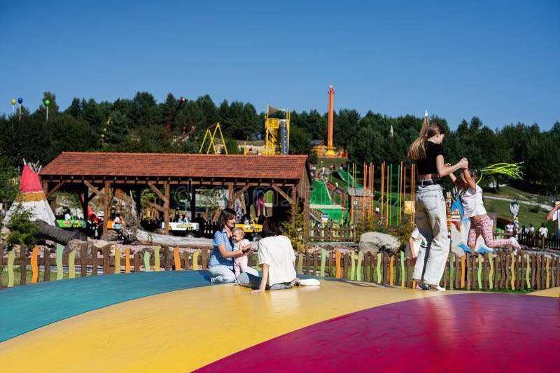 Qué es el centro refrescante Coca Cola y qué actividades ofrece 8 Qué es el centro refrescante Coca Cola y qué actividades ofrece