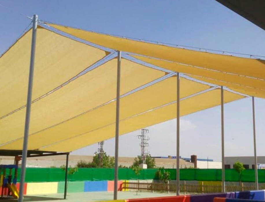 Qué tipos de lonas y toldos ofrece Lonas y Toldos Trevi